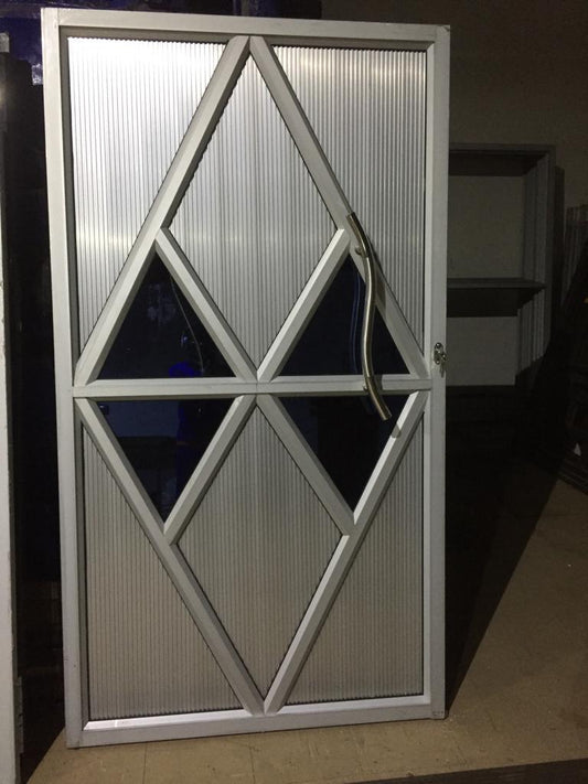 ALUMINIUM PIVOT DOOR