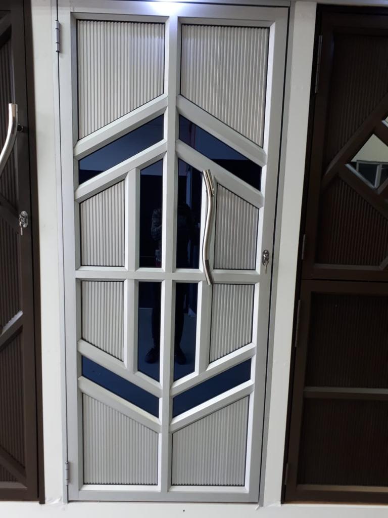 ALUMINIUM FULL DOOR