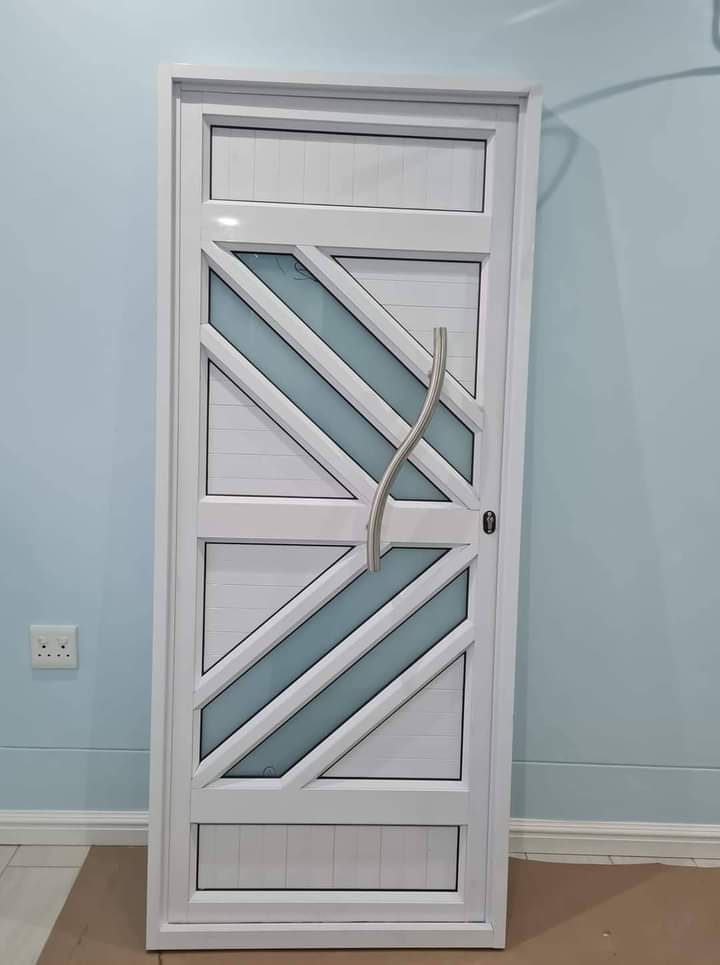 ALUMINIUM FULL DOOR